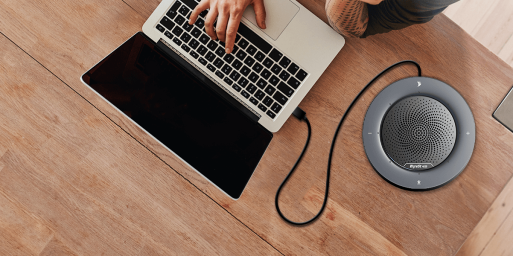 Профессиональный USB-динамик HALO 30 Профессиональный USB-динамик HALO 30